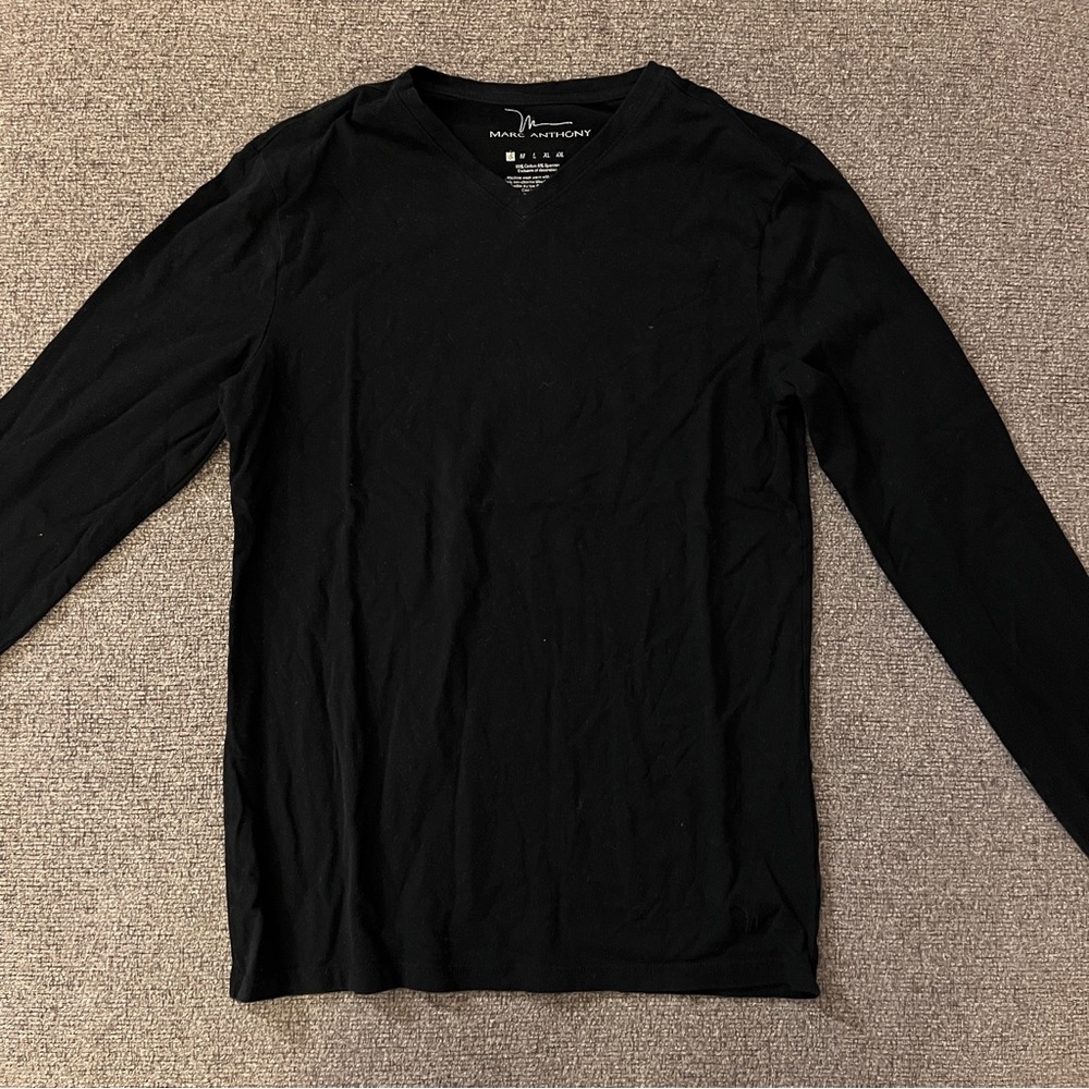 🔴 4 for $40 Bundle | Marc Anthony vneck long sleeve shirt (Black) Size Small